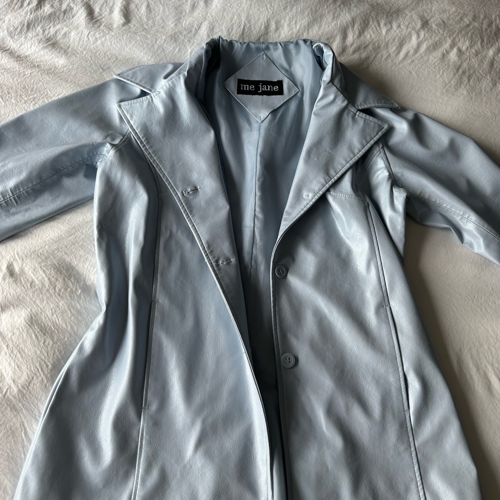 Vintage Me Jane baby blue faux leather jacket with buttons!